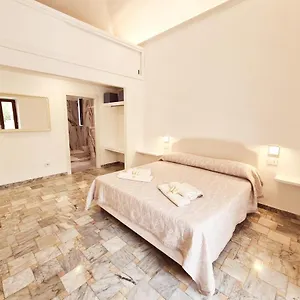 Gasthof North Sardinia Retreats - Manini, La Maddalena (Sassari)