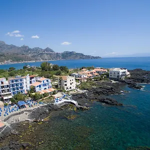 Nike Giardini-Naxos
