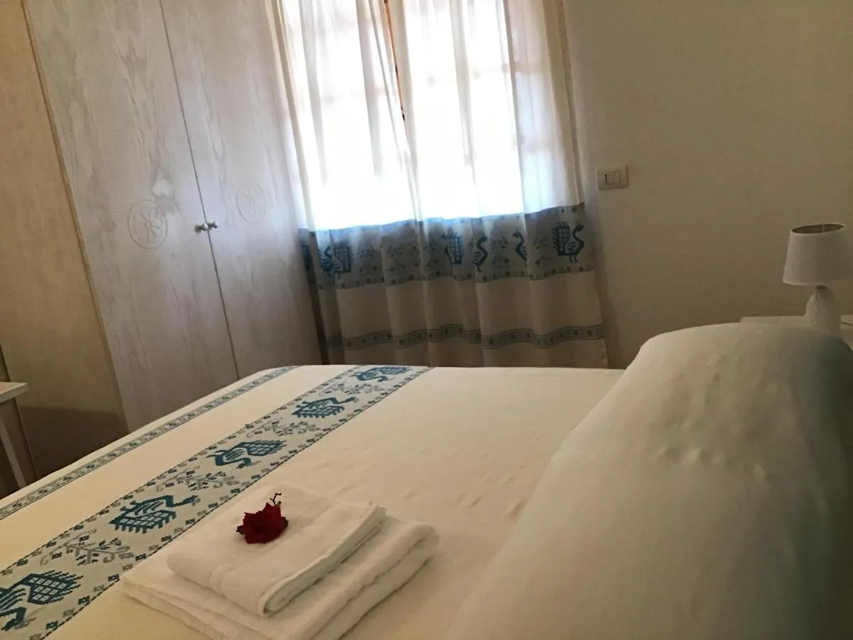 Bed and Breakfast L'Asfodelo La Maddalena  Italien