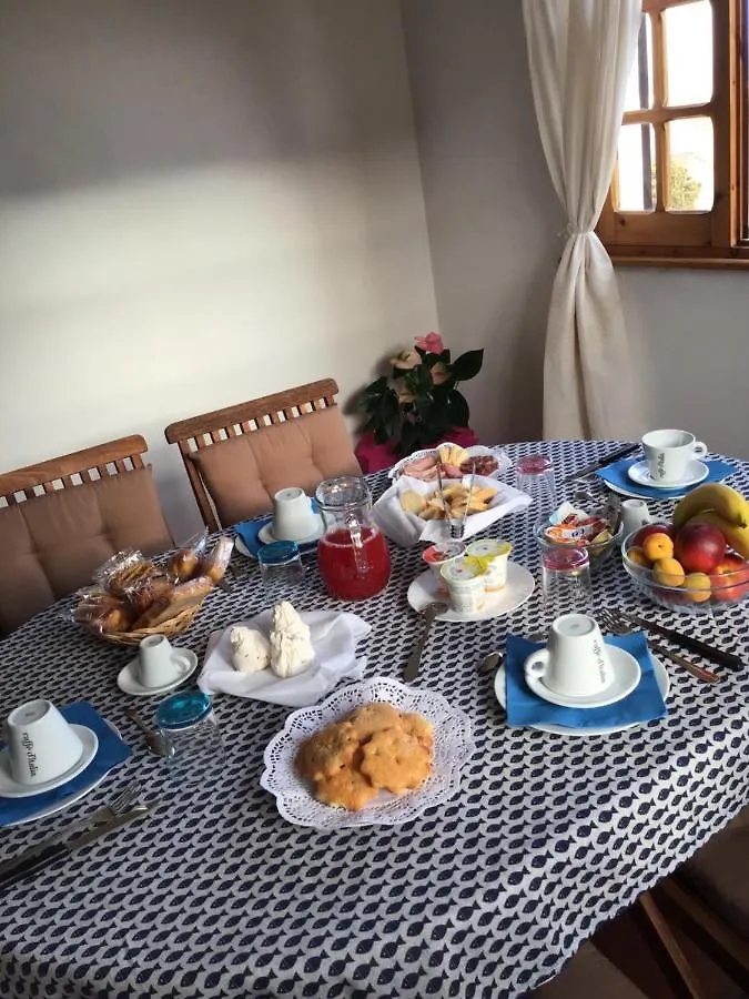 L'Asfodelo Bed & Breakfast La Maddalena  Italy